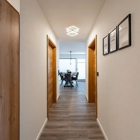 Apartamento #1 Jsliving Business Work&Stay - Barrierefrei Private Terrasse Arbeitsplatz Mit Highspeedwlan *