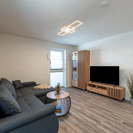 Bps Apartment#1 Work&stay - Barrierefrei Mit Wlan&parkplatz Apartment