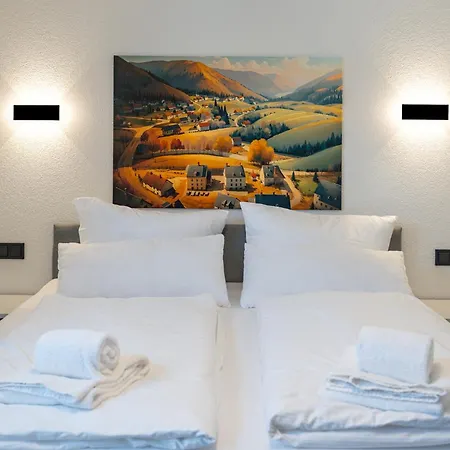 #1 Jsliving Business Work&Stay - Barrierefrei Private Terrasse Arbeitsplatz Mit Highspeedwlan Apartamento