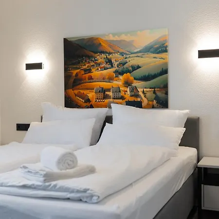 #1 Jsliving Business Work&Stay - Barrierefrei Private Terrasse Arbeitsplatz Mit Highspeedwlan Apartamento Horb am Neckar
